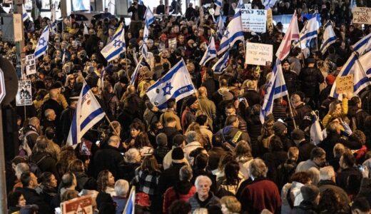 反政府デモに数千人、人質解放交渉めぐり不満募る　イスラエル